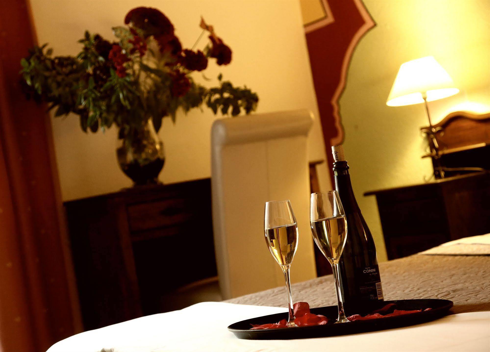 אורגיווה Hotel Puerta Nazari מראה חיצוני תמונה