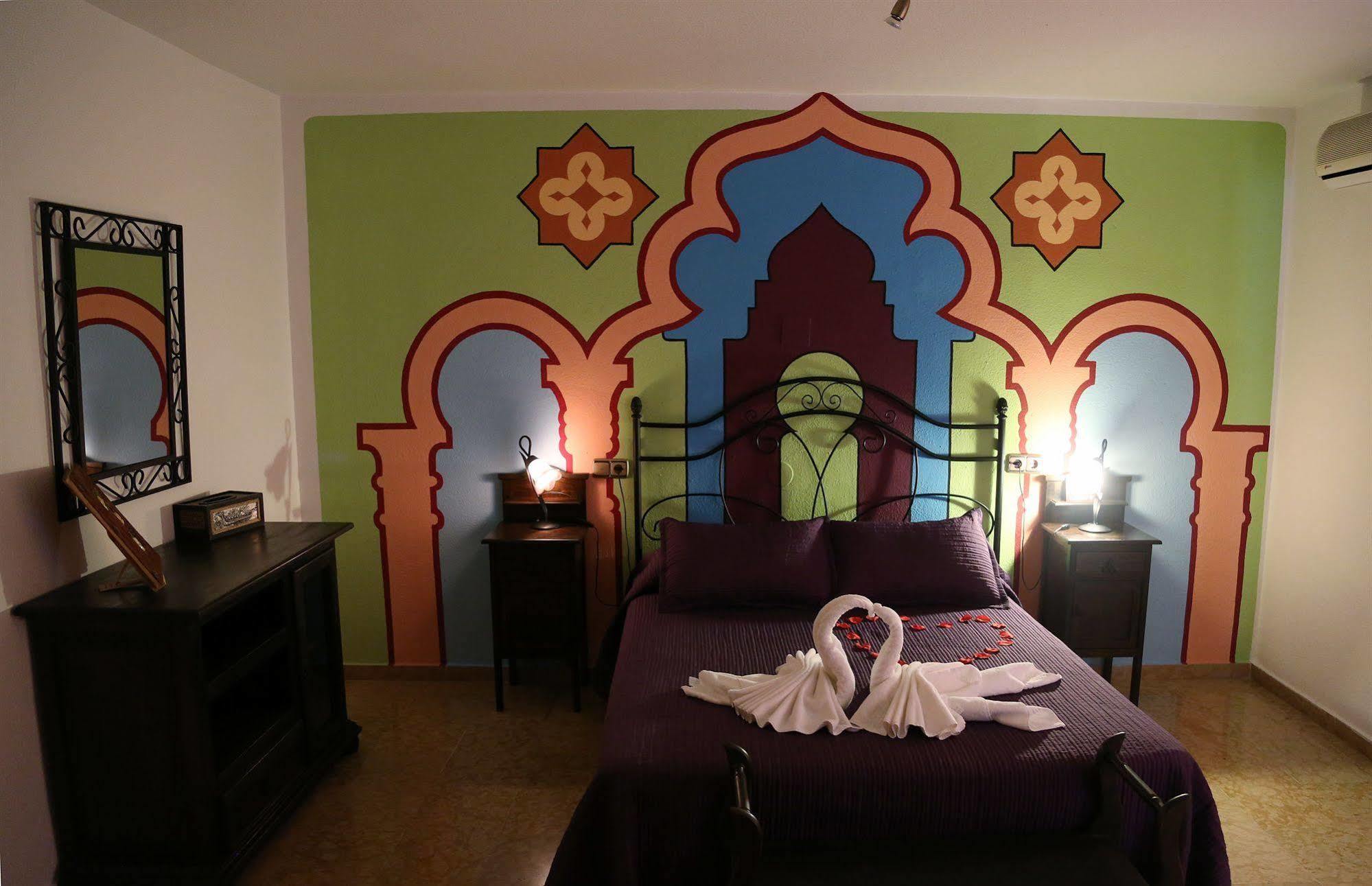 אורגיווה Hotel Puerta Nazari מראה חיצוני תמונה