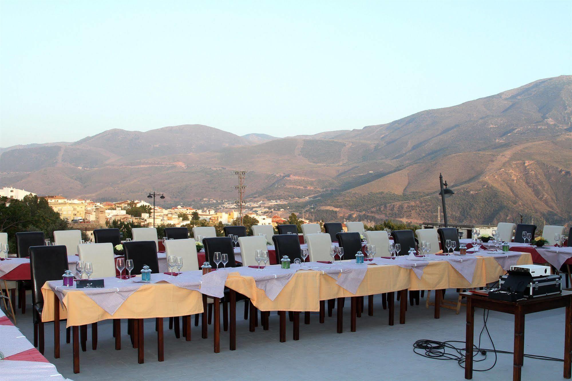 אורגיווה Hotel Puerta Nazari מראה חיצוני תמונה