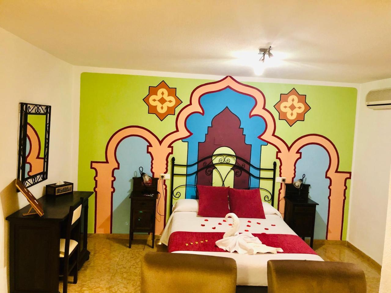אורגיווה Hotel Puerta Nazari מראה חיצוני תמונה