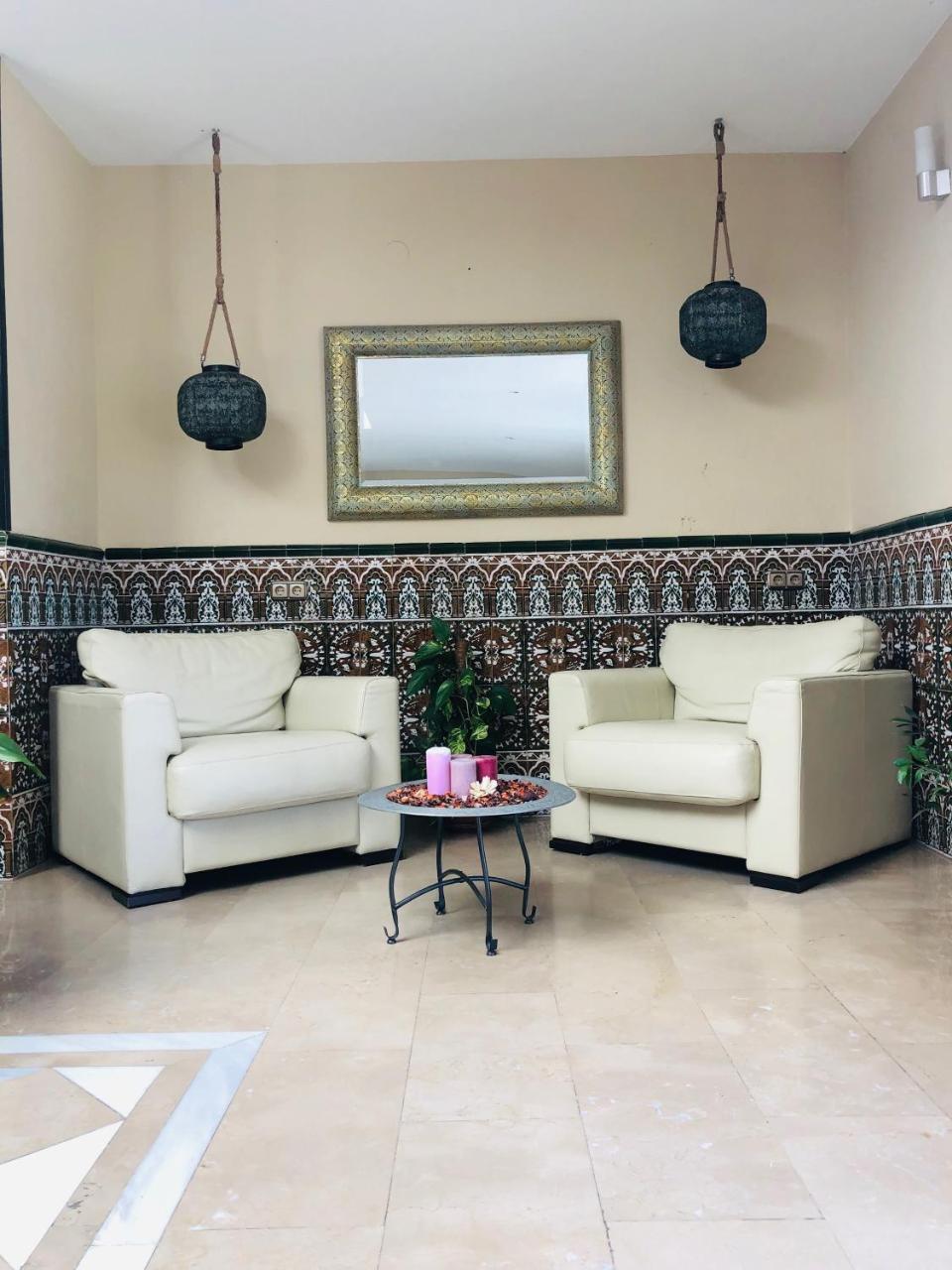 אורגיווה Hotel Puerta Nazari מראה חיצוני תמונה